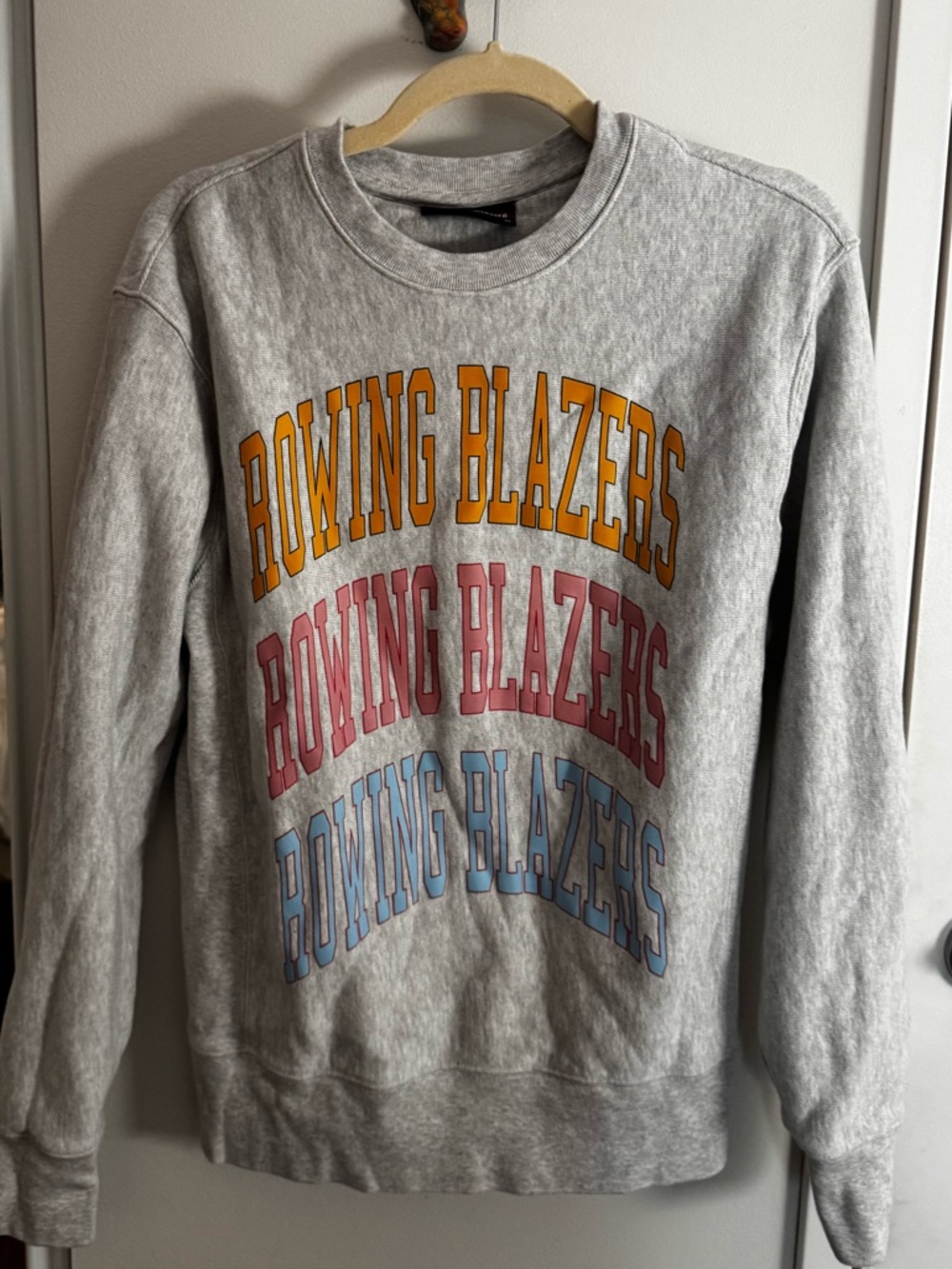 ROWING BLAZERS Gray Logo Graphic Crewneck Sweatshirt